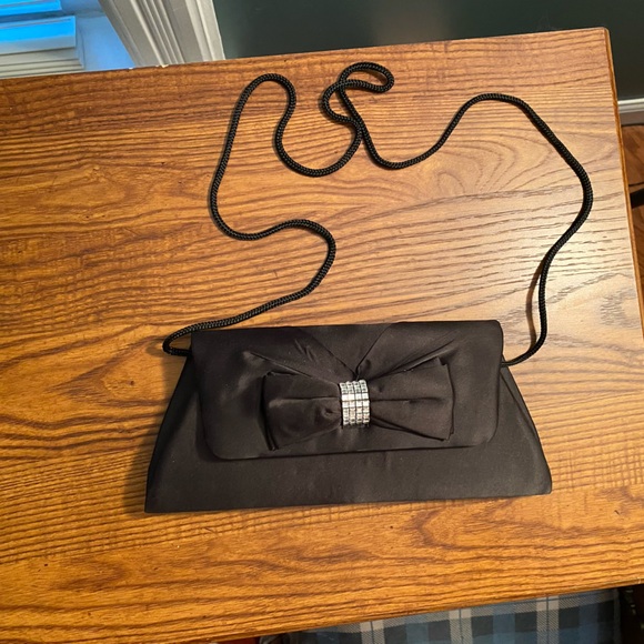 Small black evening clutch with spaghetti string strap - Picture 1 of 2